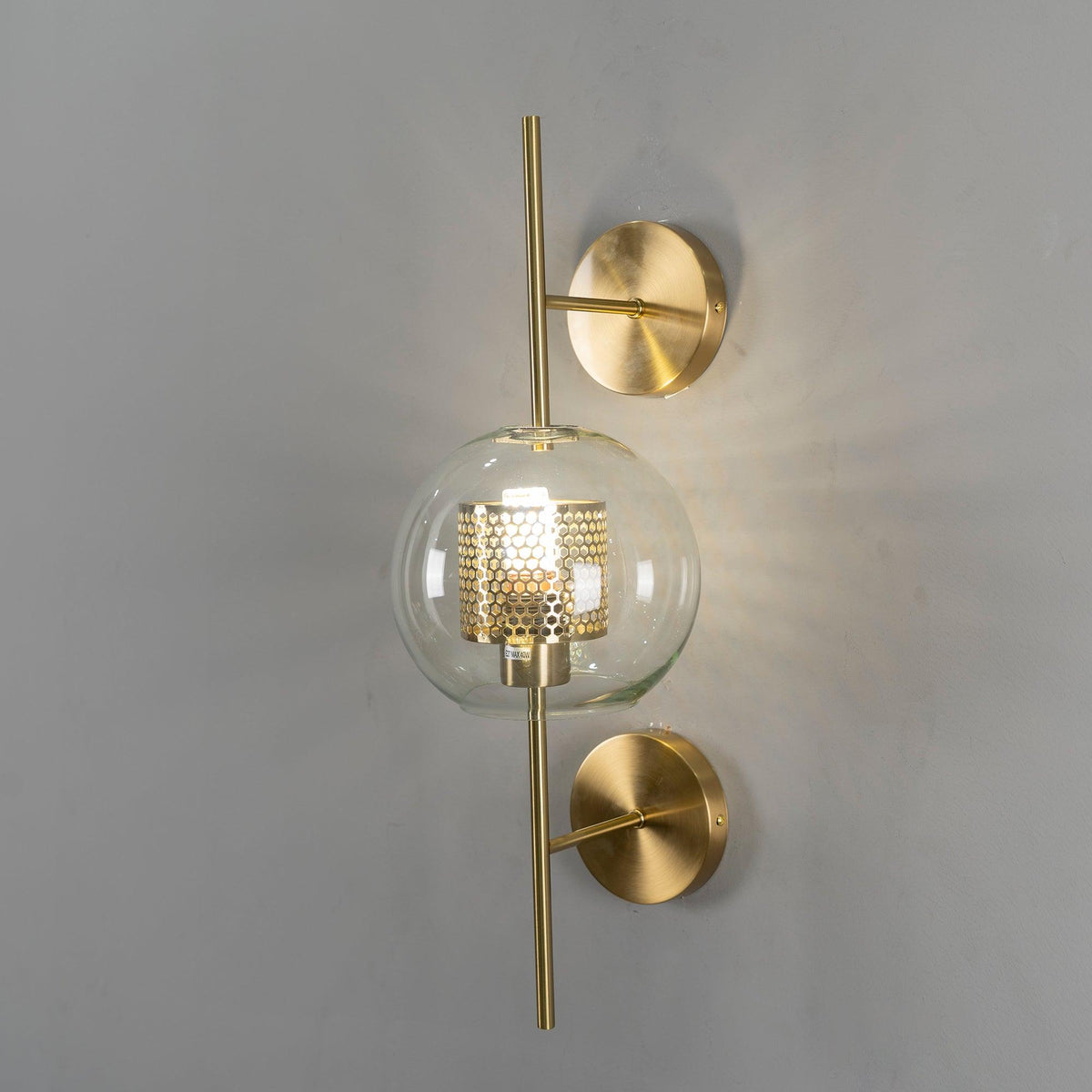 Gritulo Modern Wall Light
