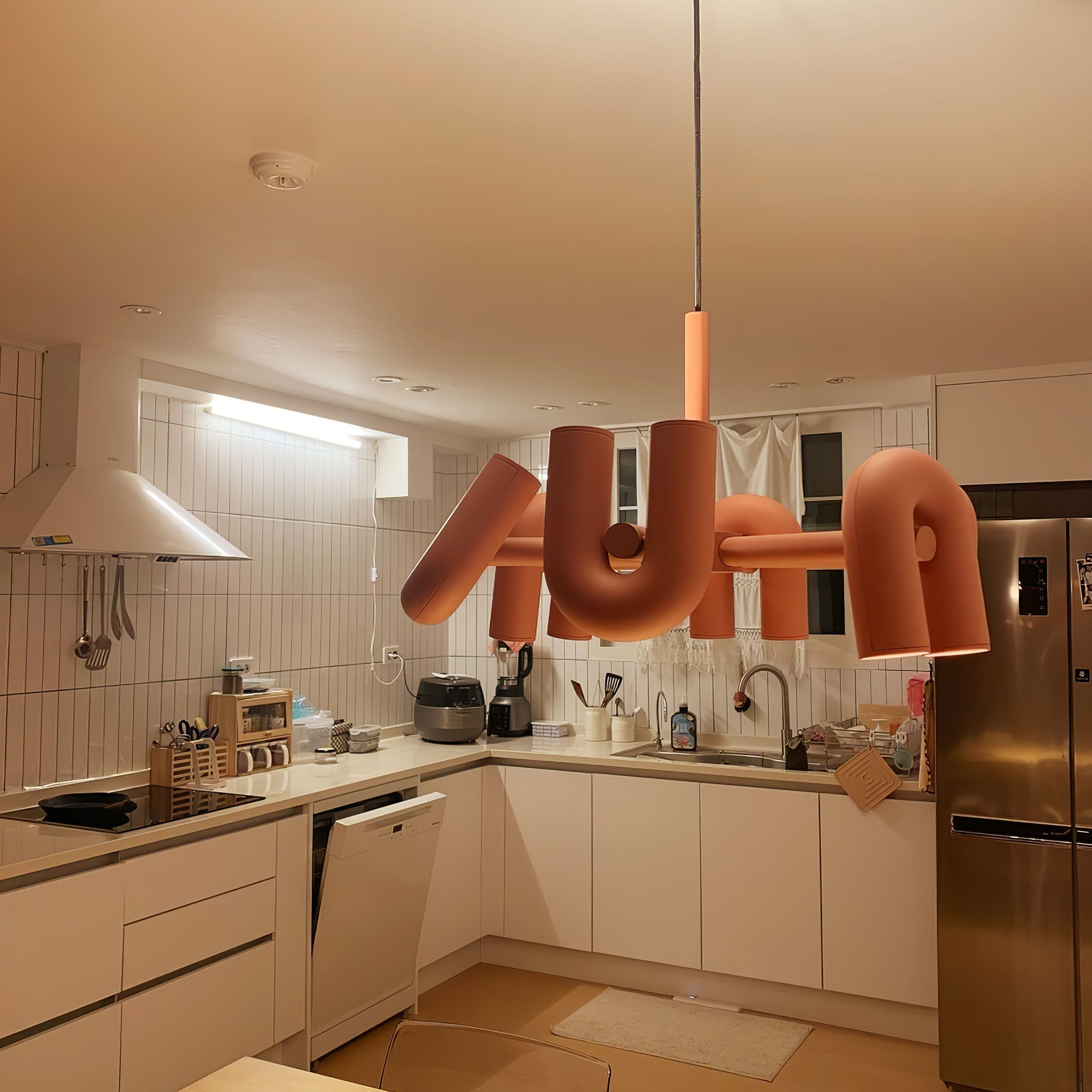 Kuben Pendant Light
