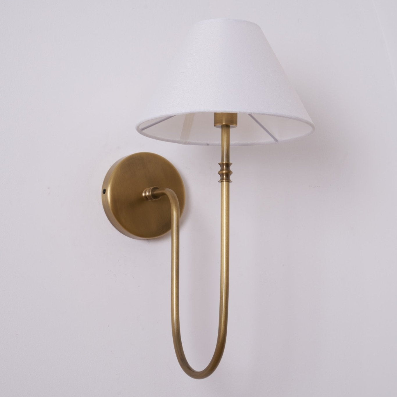 Dellon Wall Light