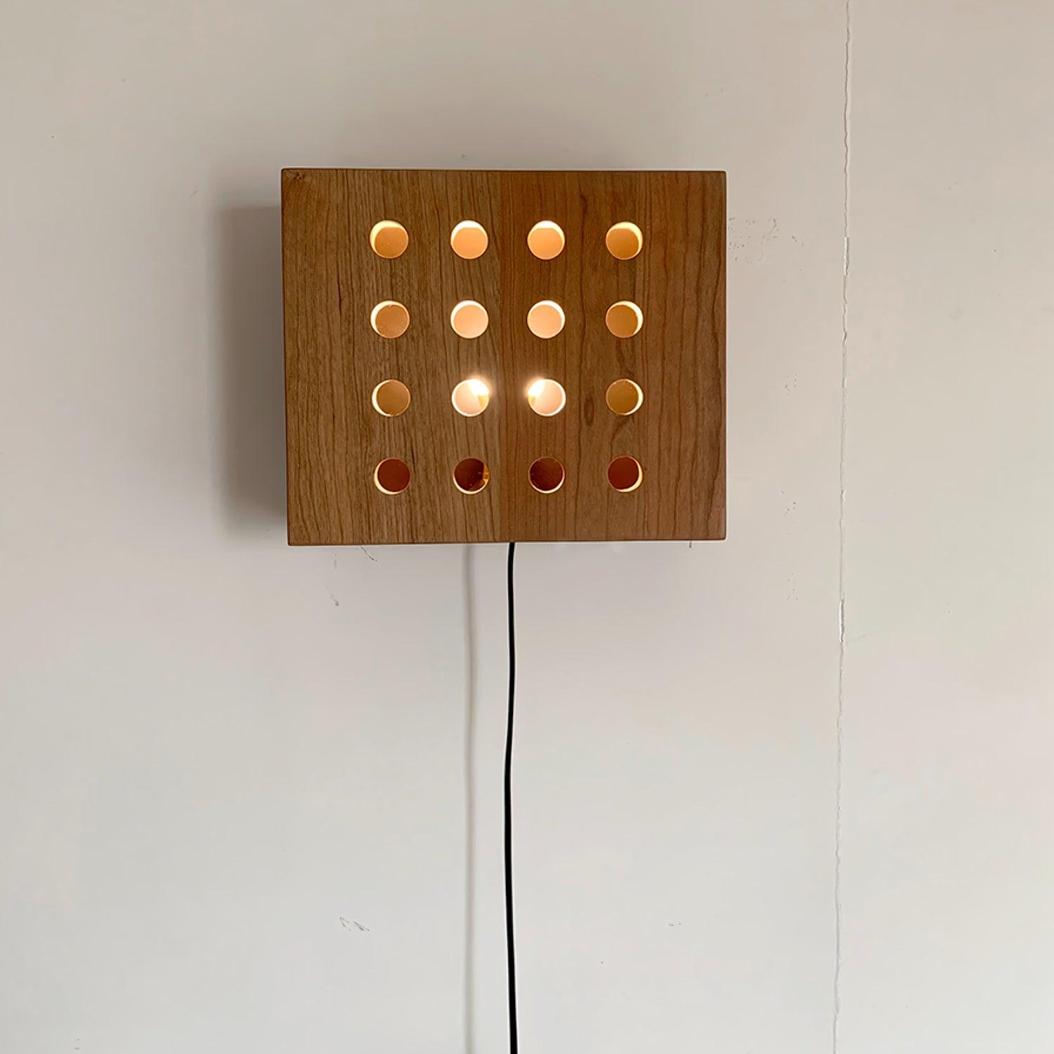 Selmo Wooden Wall Light