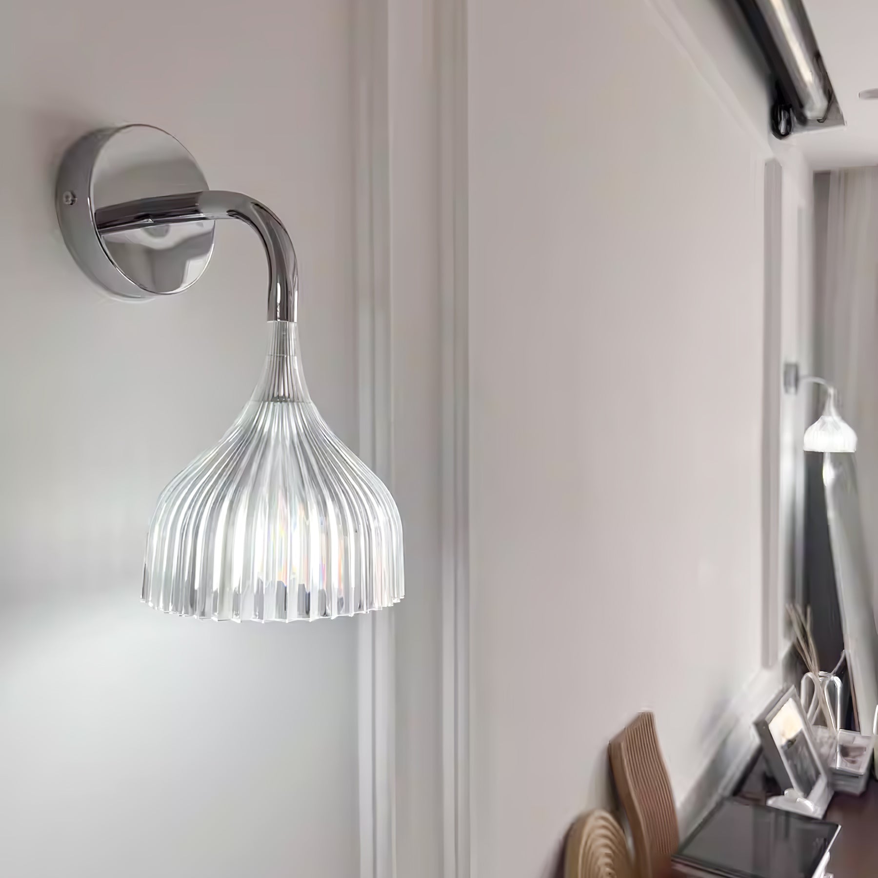 Elin Wall Light