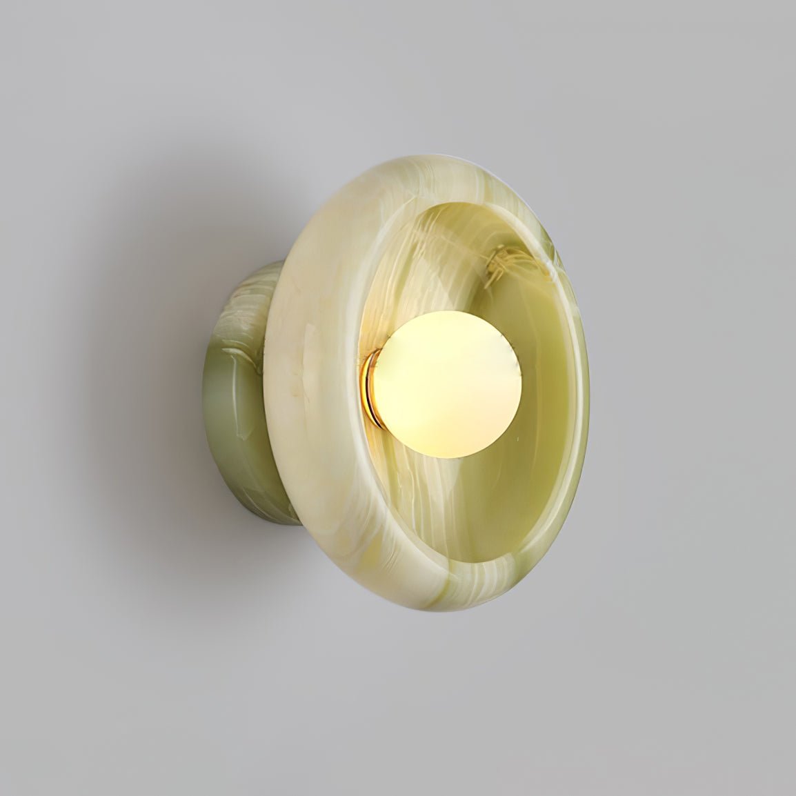 Jeda Marble Wall Light