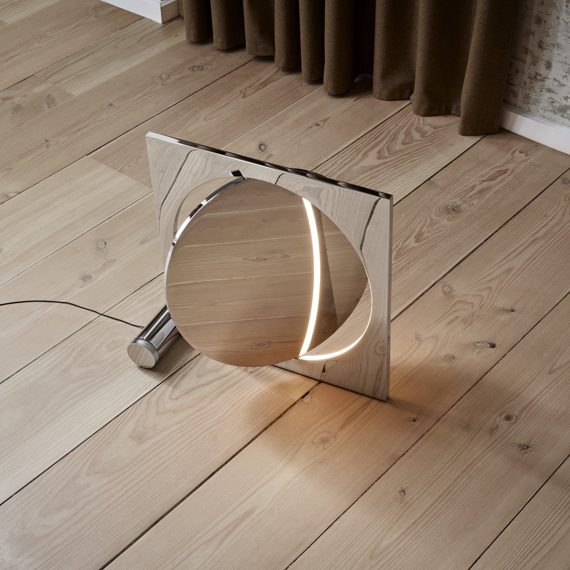 Ecilo Table Lamp