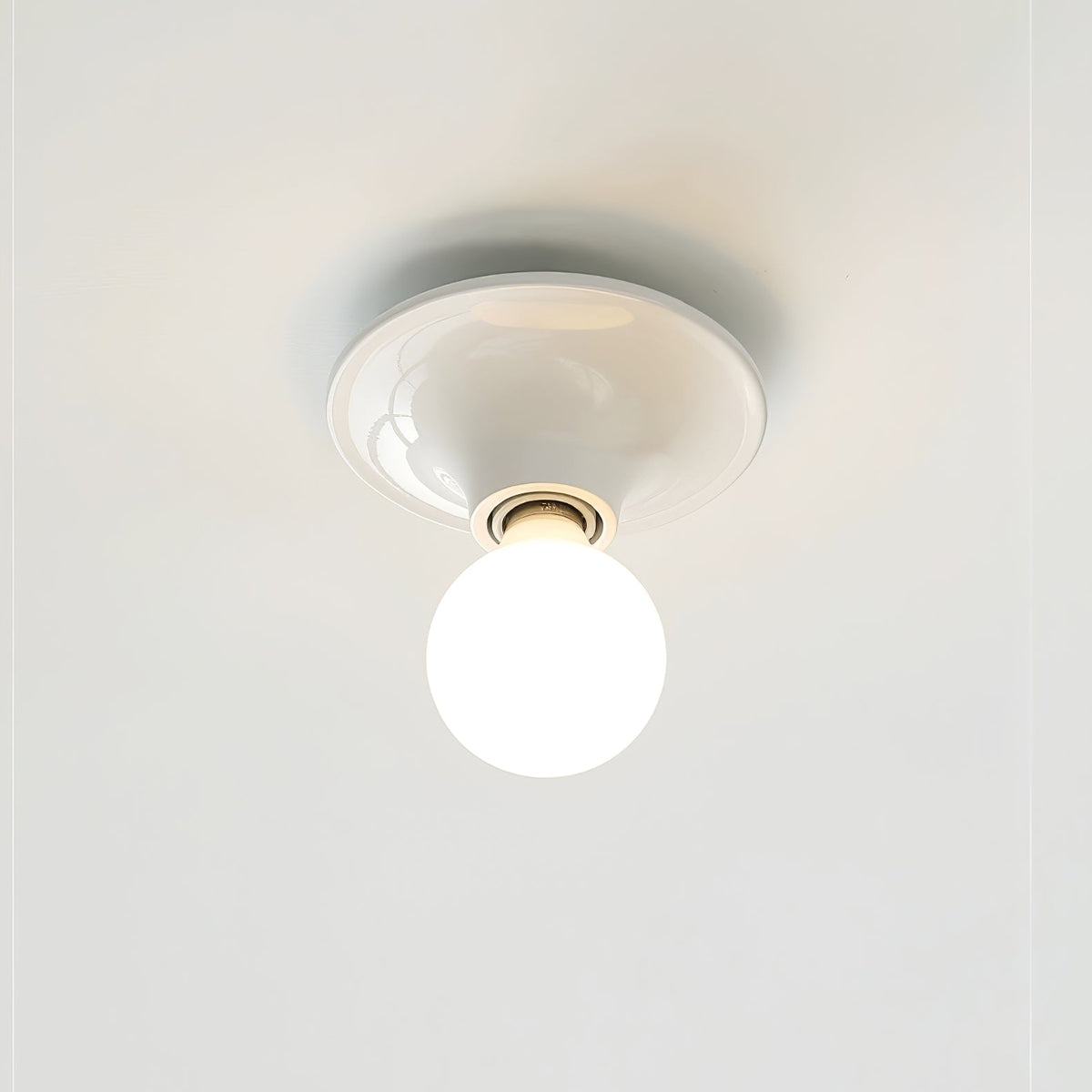Tononalo Cone Wall Light