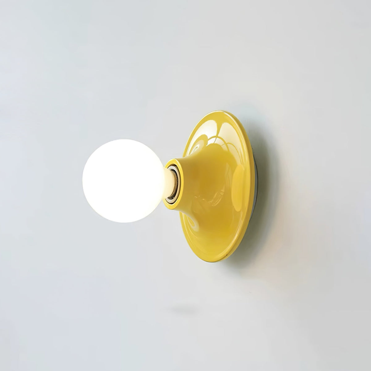 Tononalo Cone Wall Light