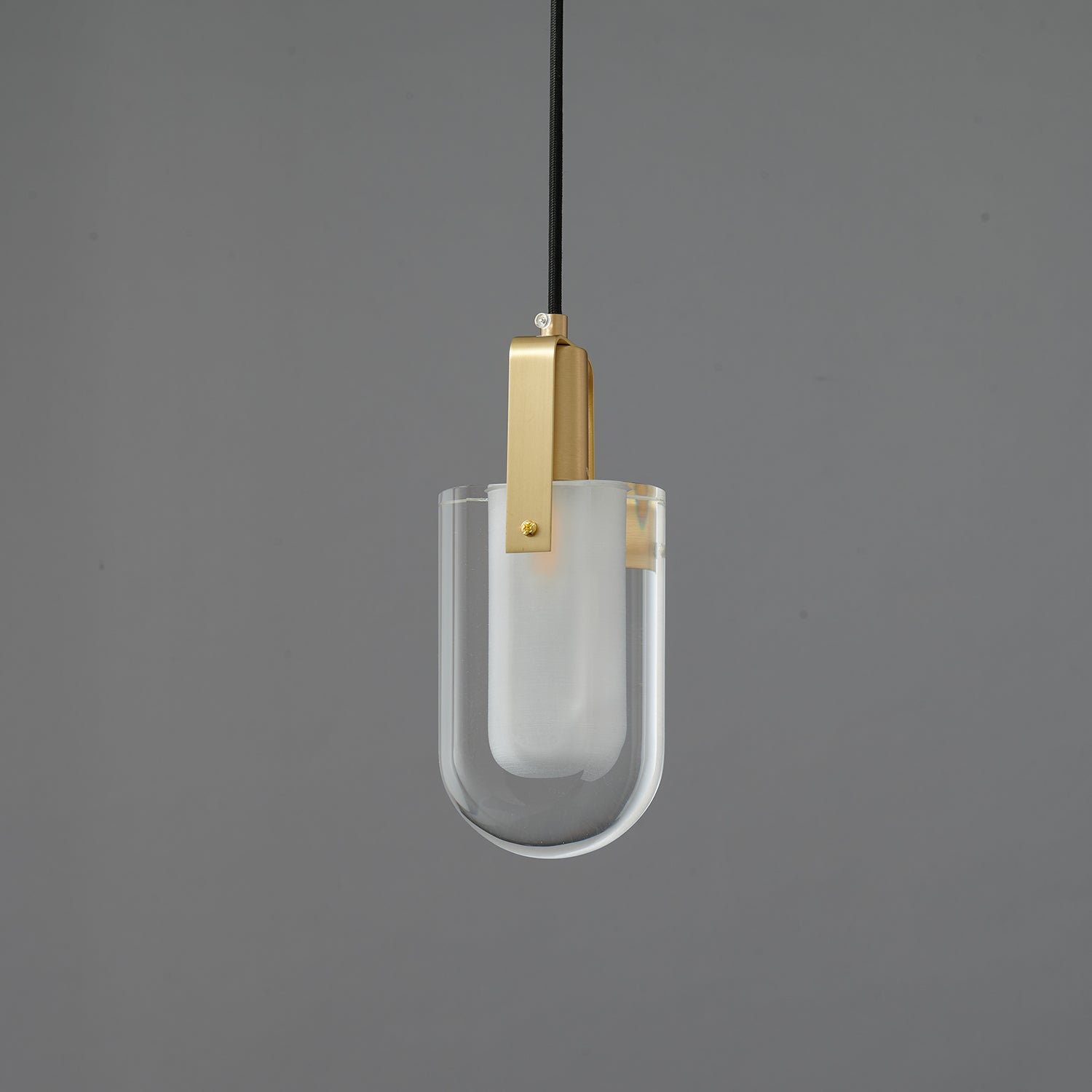 Lekopeza Pendant Light