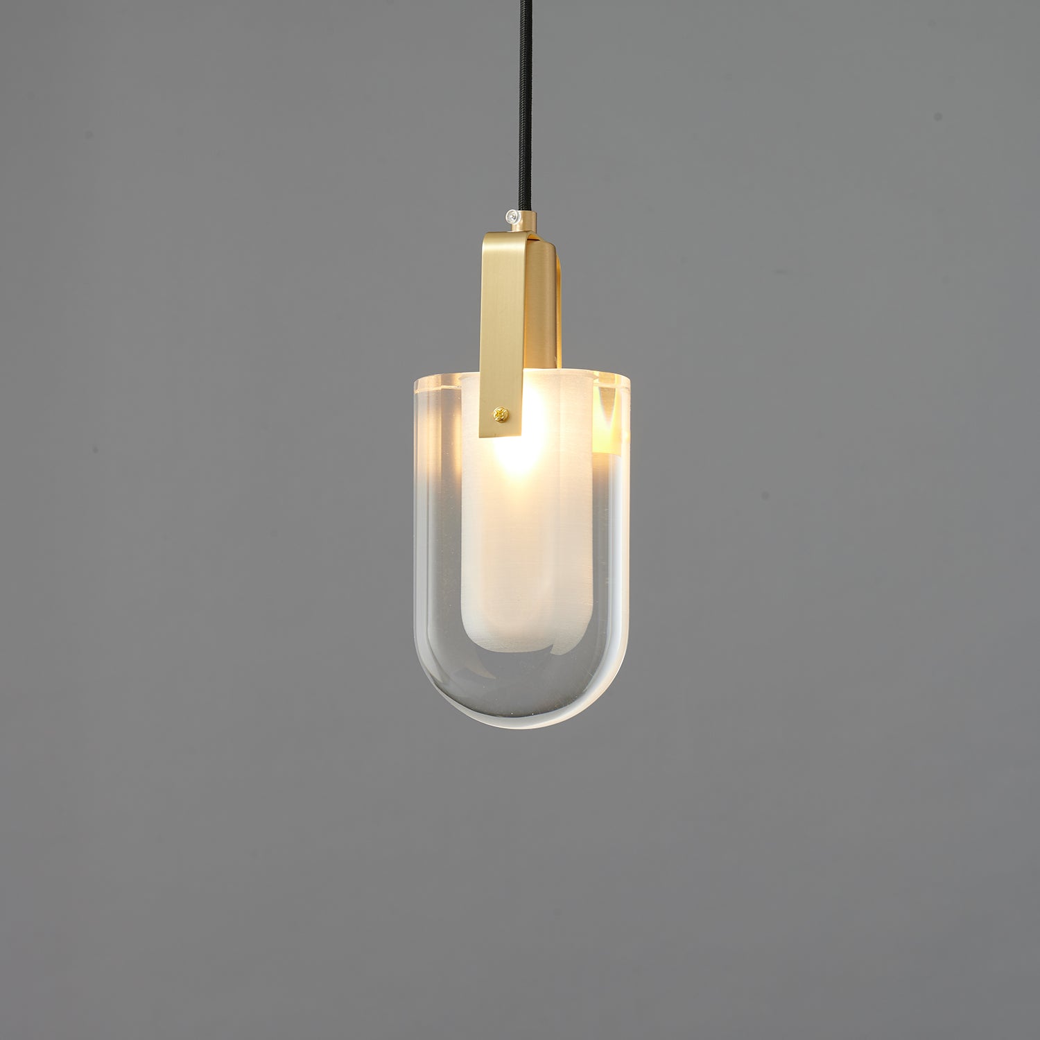 Lekopeza Pendant Light