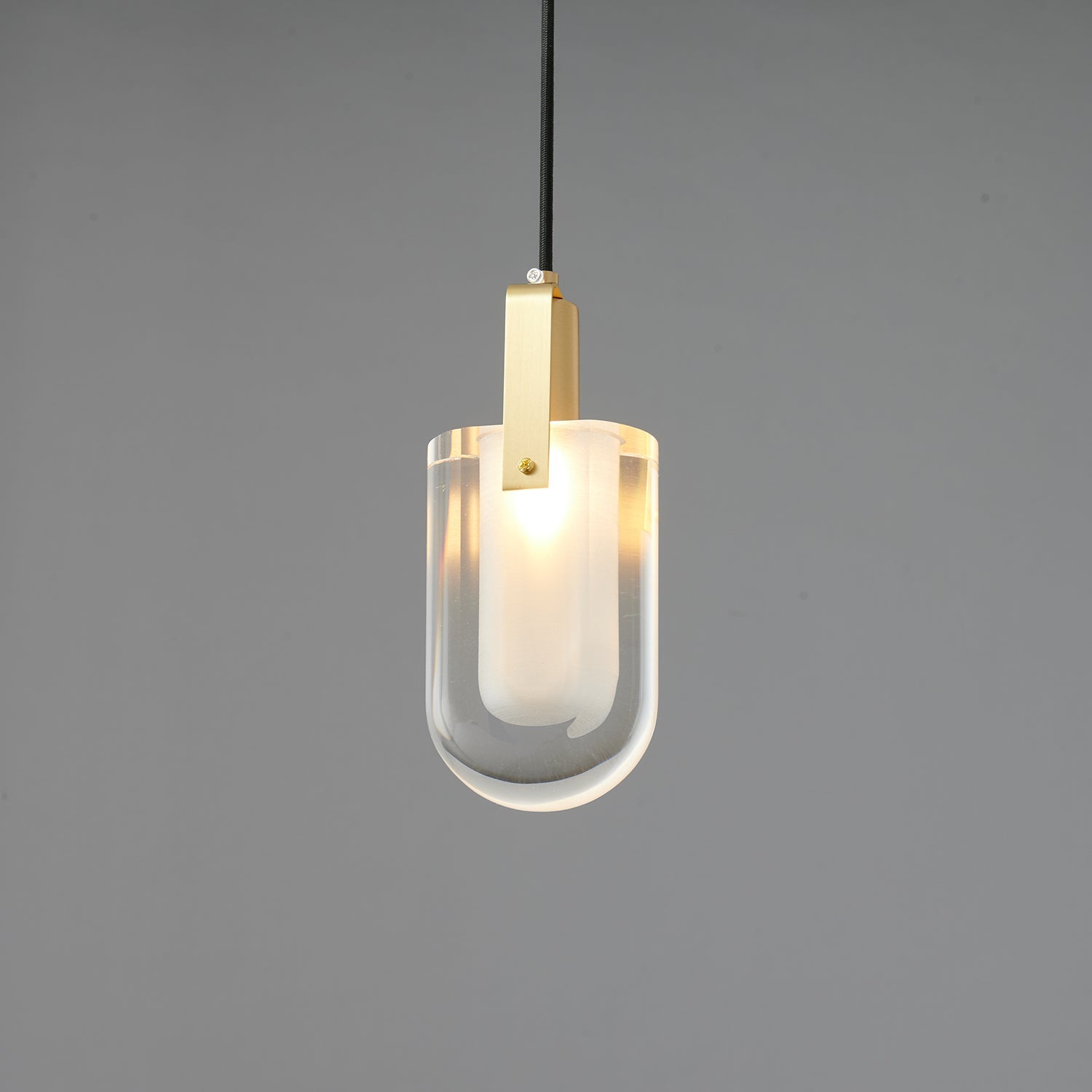 Lekopeza Pendant Light
