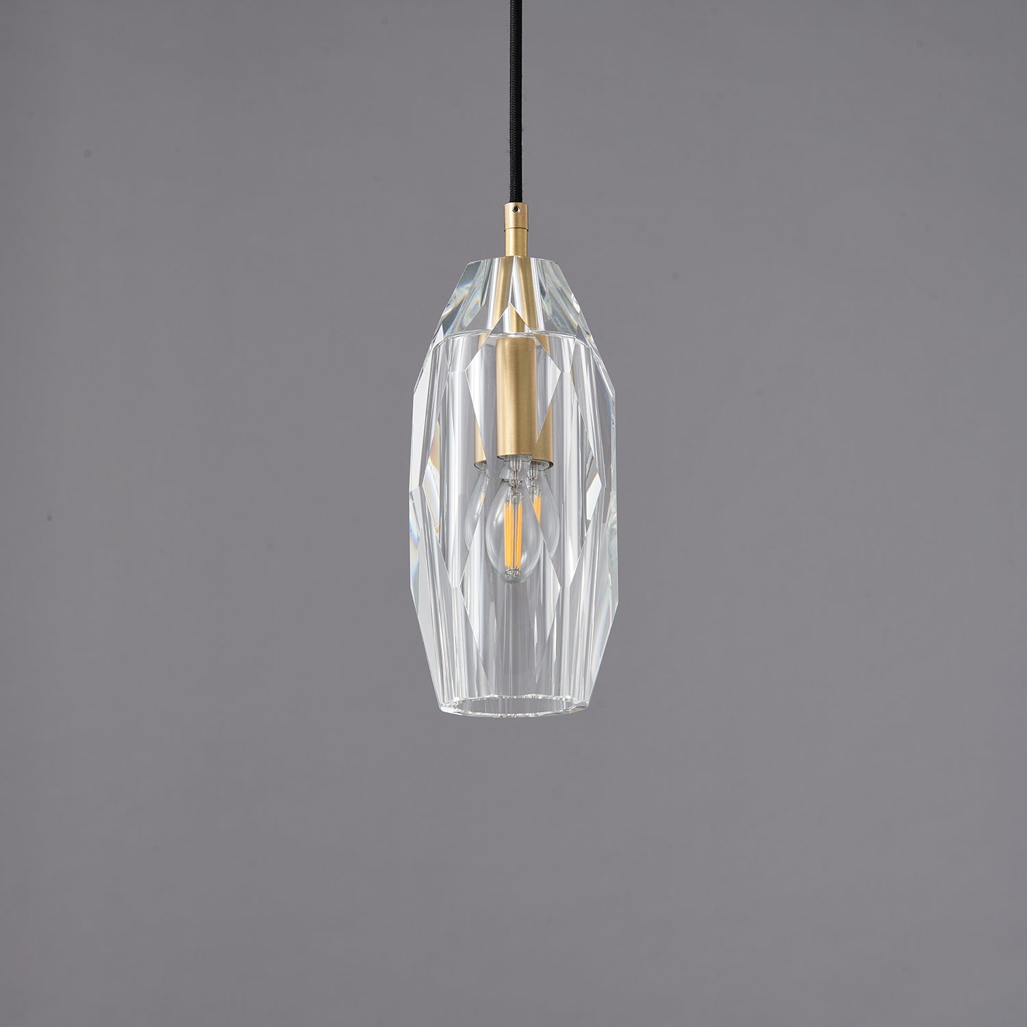Lekopeza Pendant Light