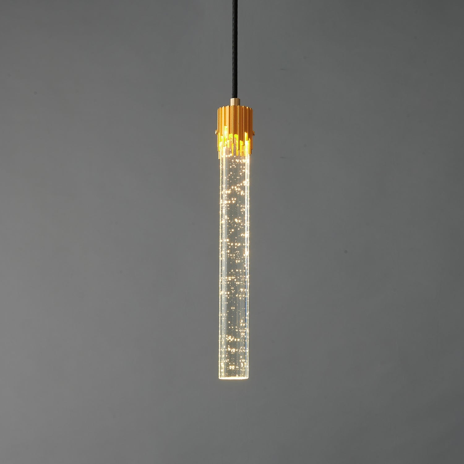Lekopeza Pendant Light