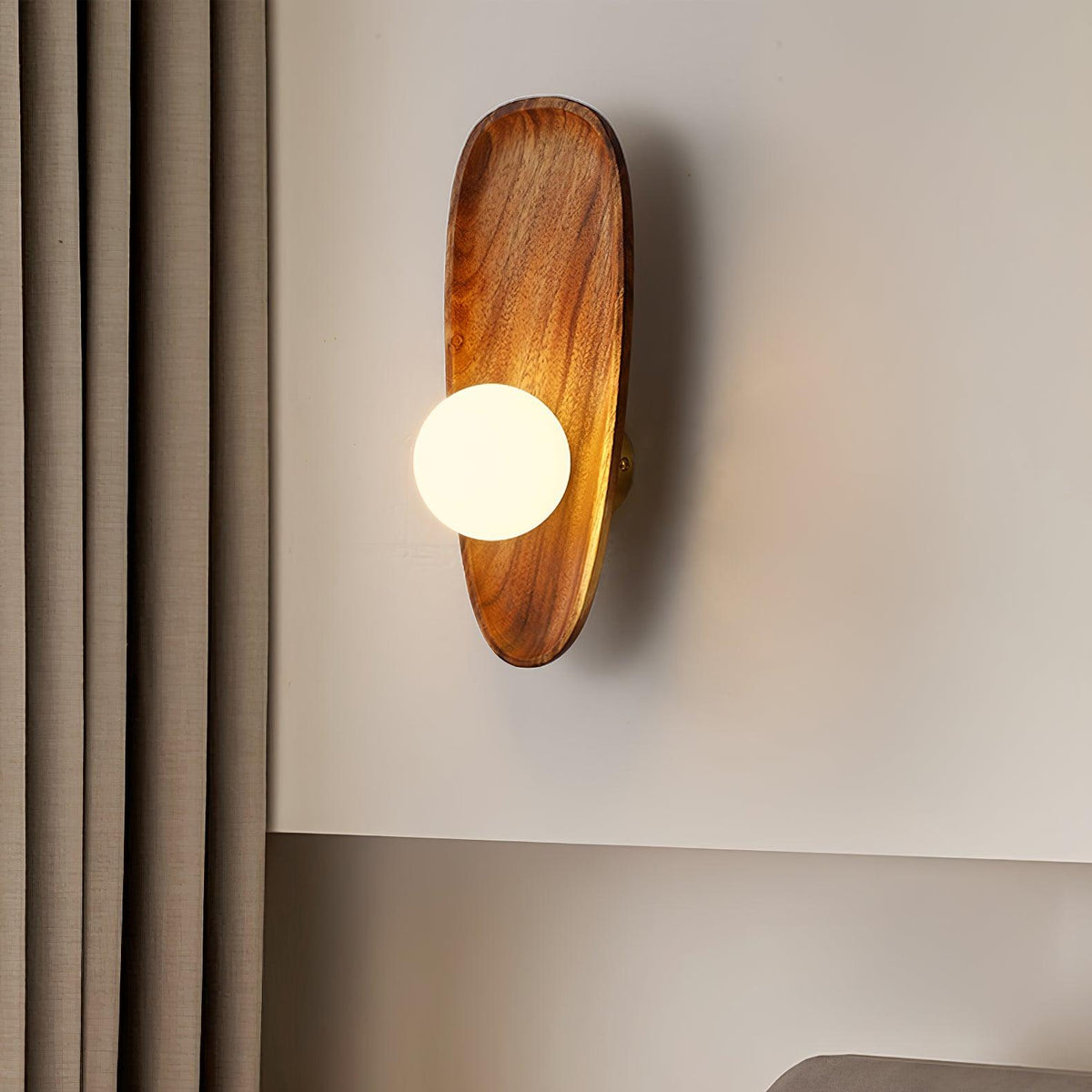 Codera Minimalist Wall Light