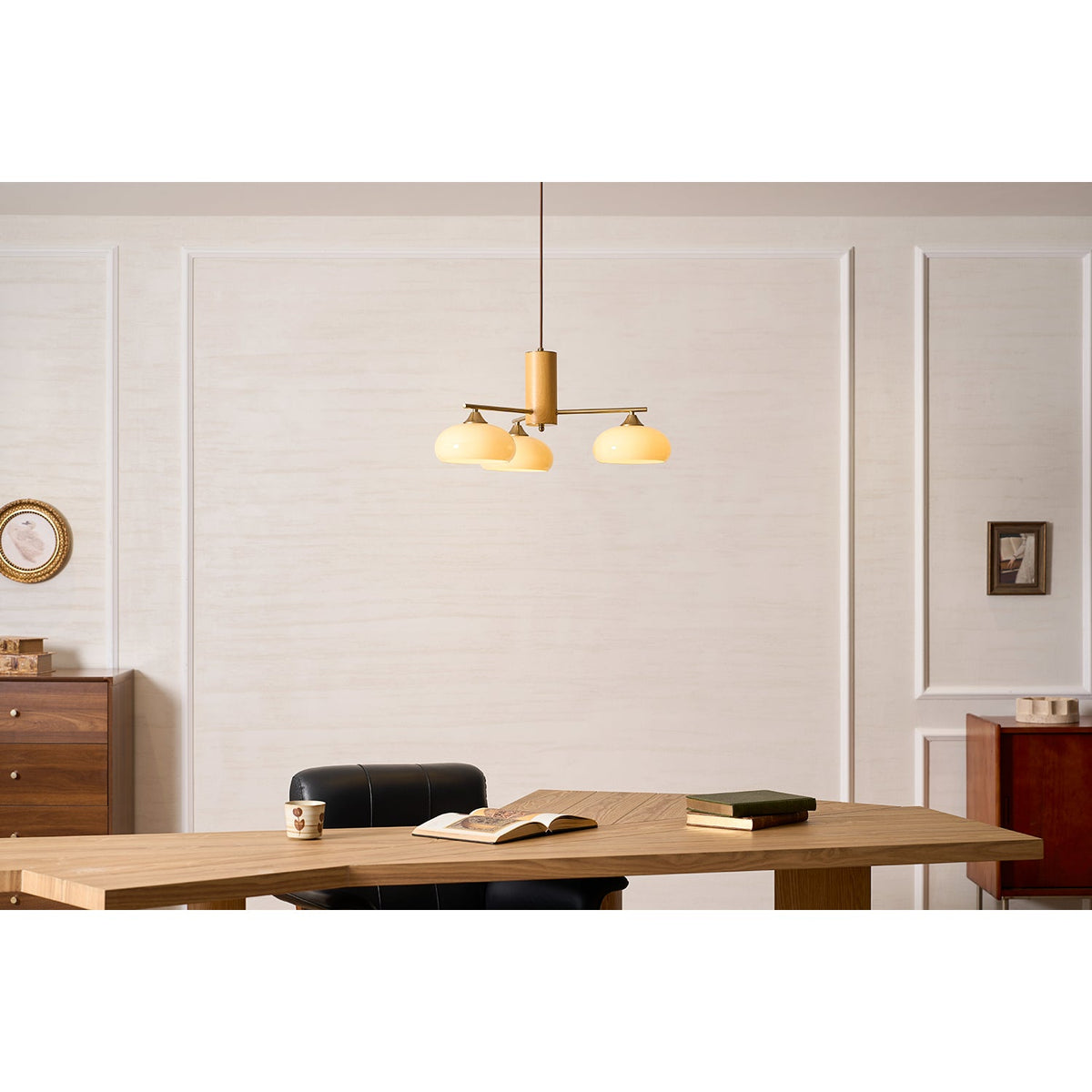 Vindo Oval Chandelier
