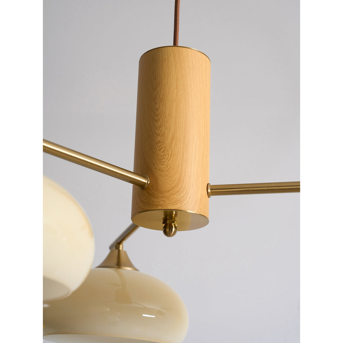 Vindo Oval Chandelier