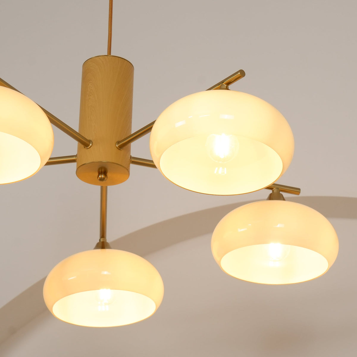 Vindo Oval Chandelier