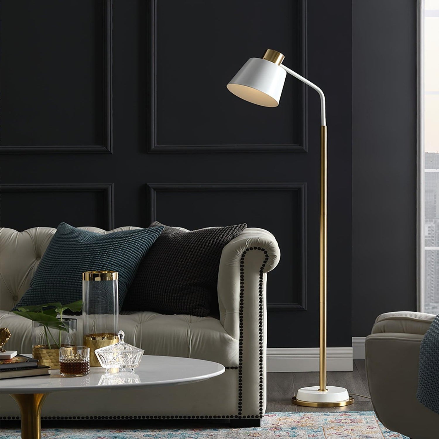 Egova Floor Lamp