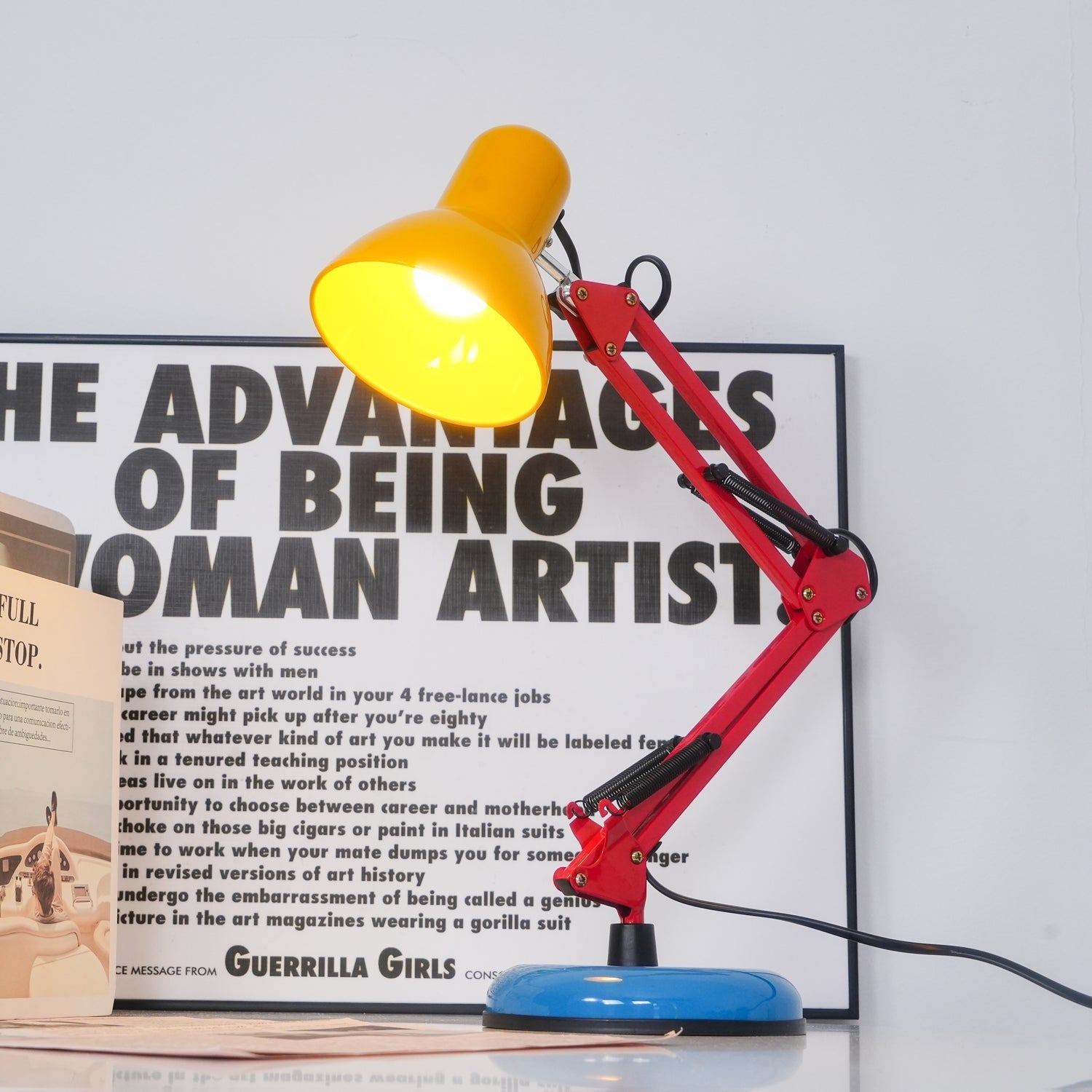 Avesso Table Lamp