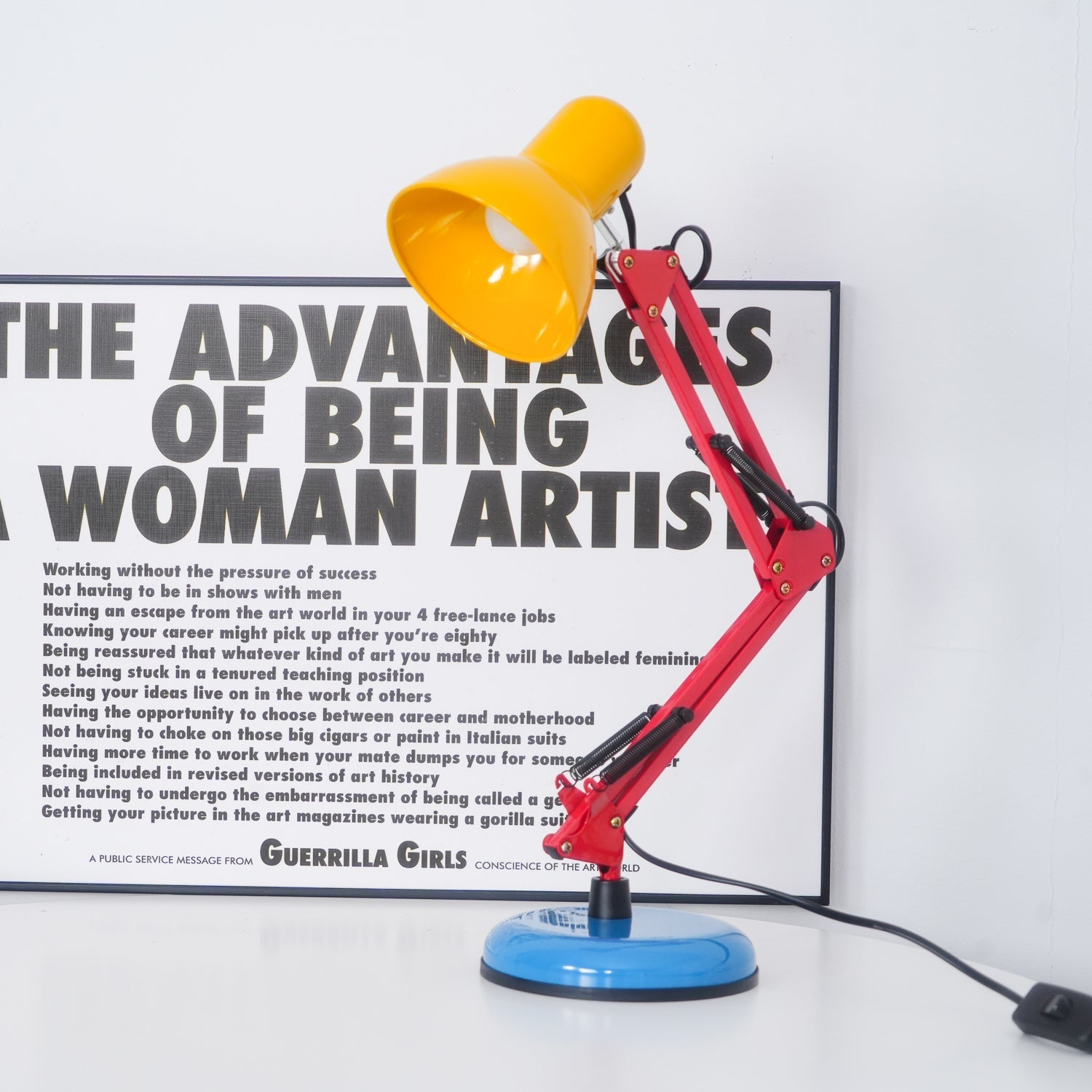 Avesso Table Lamp