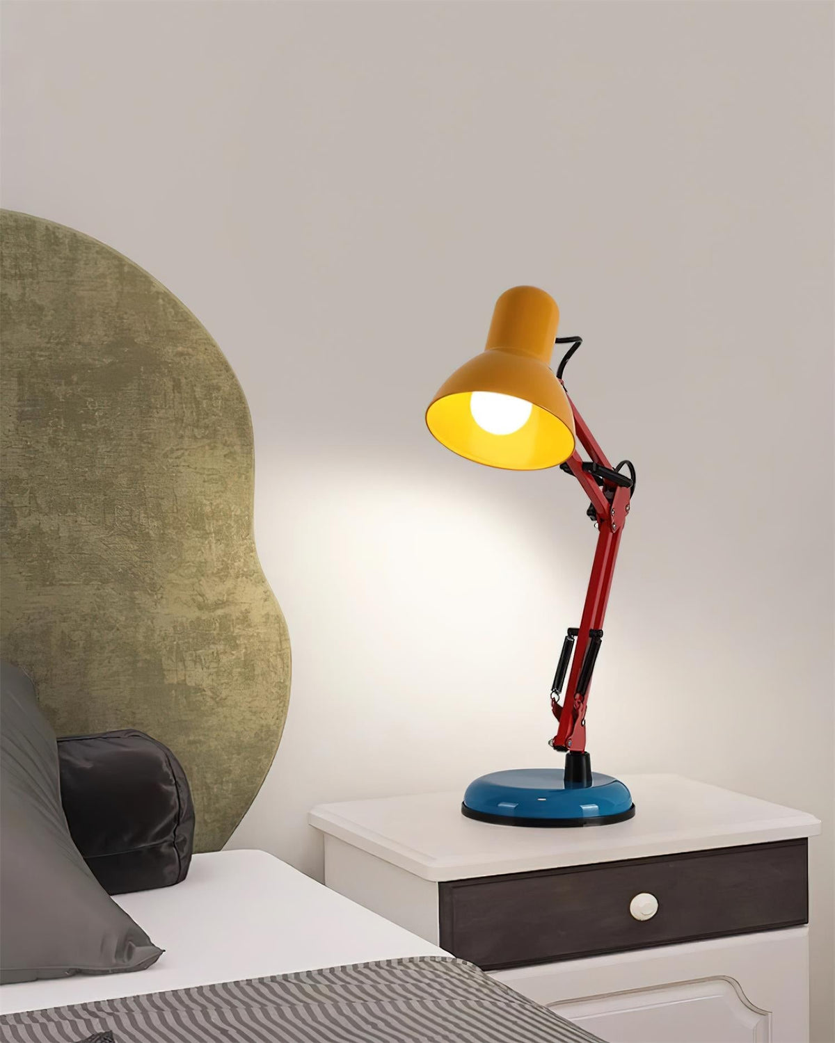 Honam Memphis Table Lamp