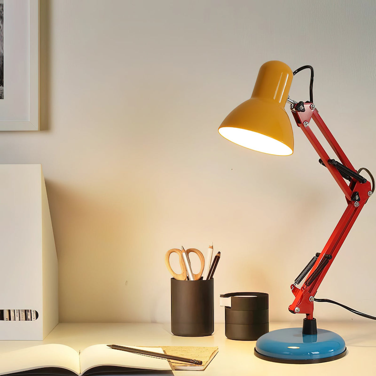 Honam Memphis Table Lamp