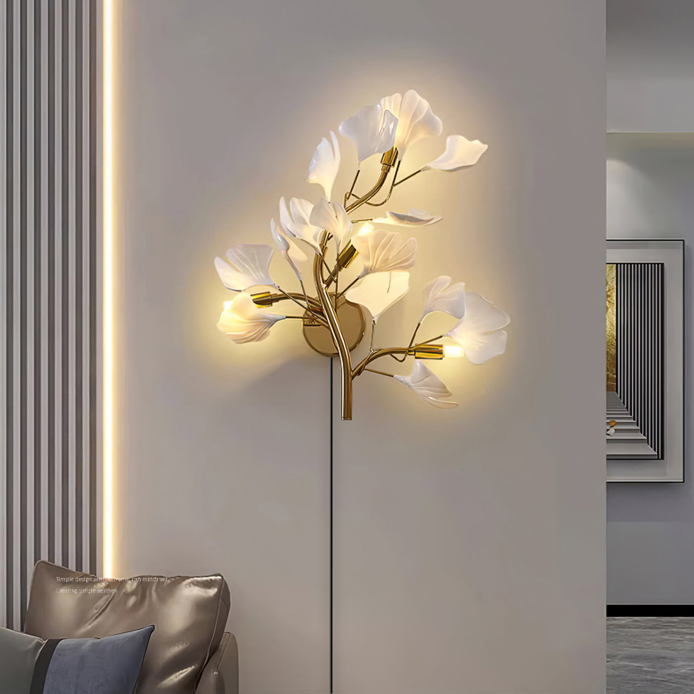 Egiso Flower Wall Light