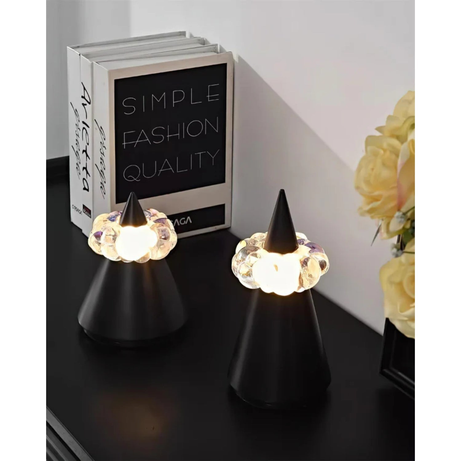 Glismo Table Lamp