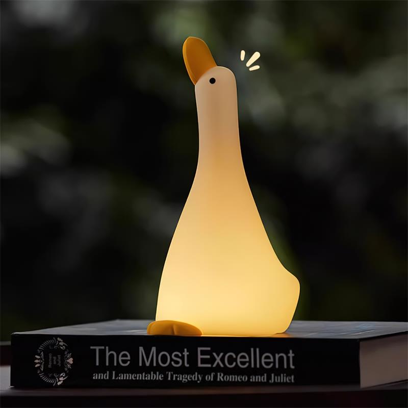 Matteo Duck Table Lamp