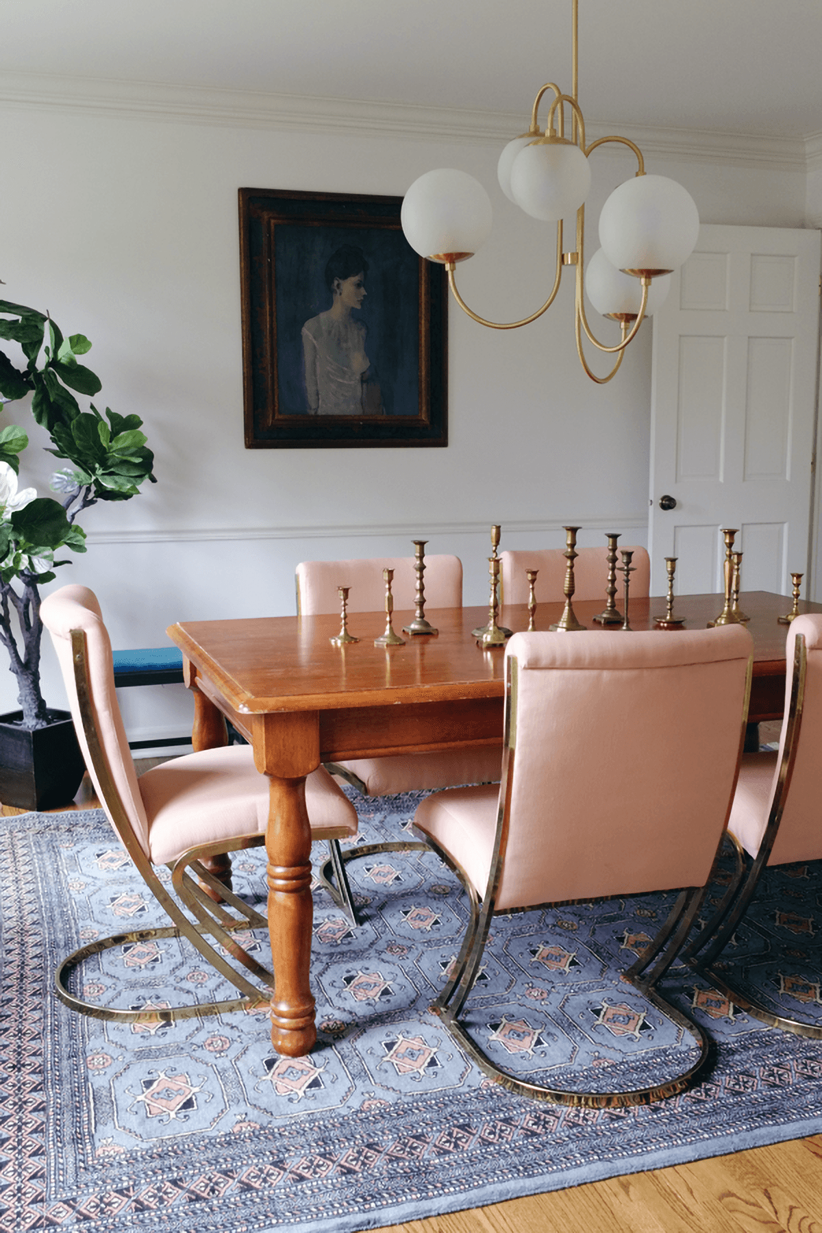 Spalo Globe Chandelier