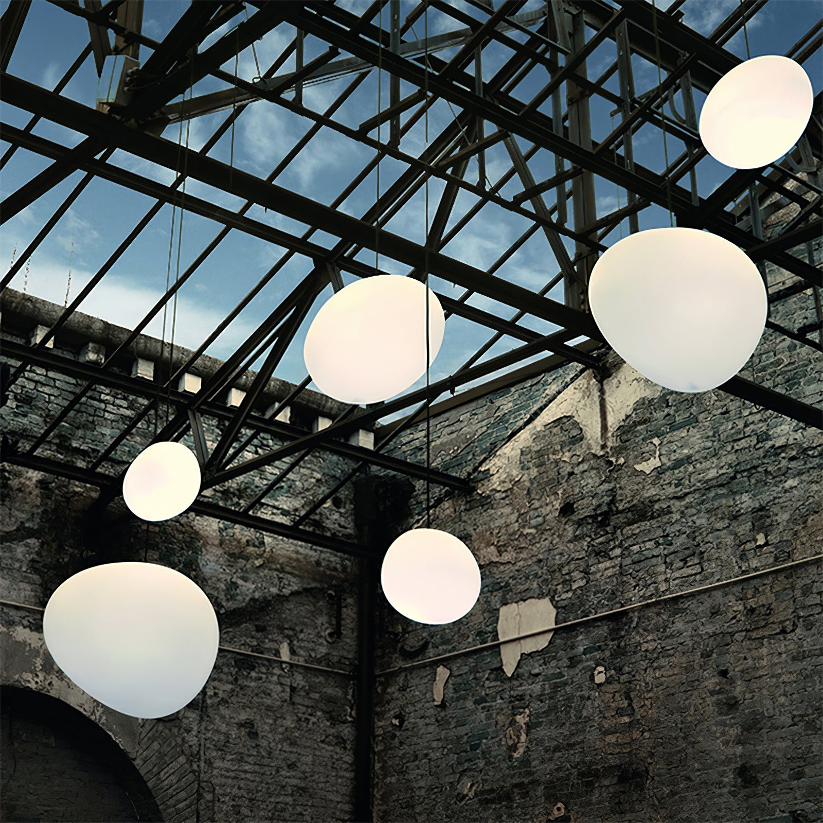 Telstone Pendant Light