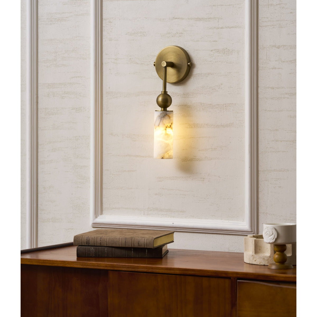 Golani Linear Wall Light