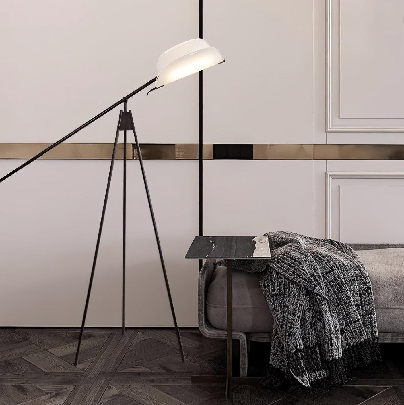 Telfa Tripod Floor Lamp