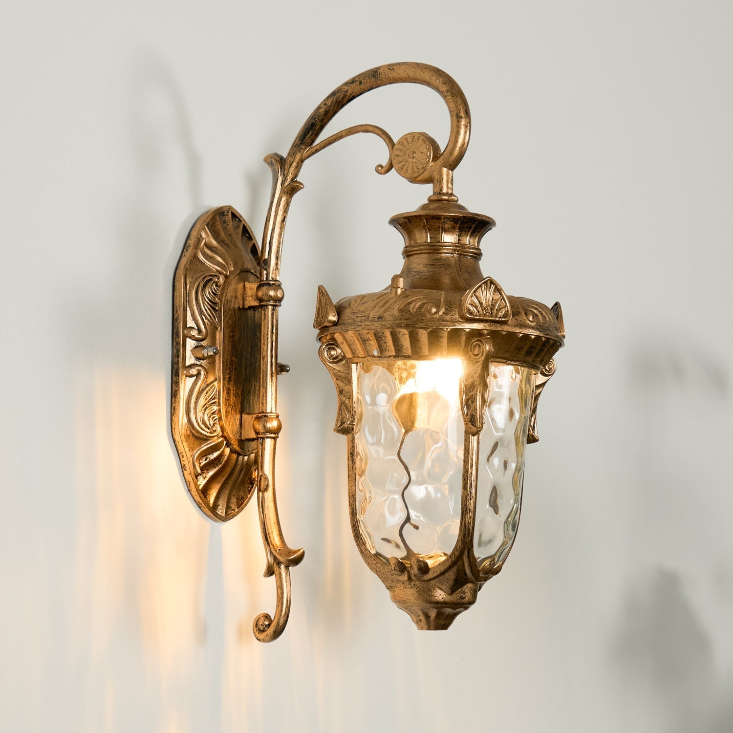 Arlina Outdoor Wall Light