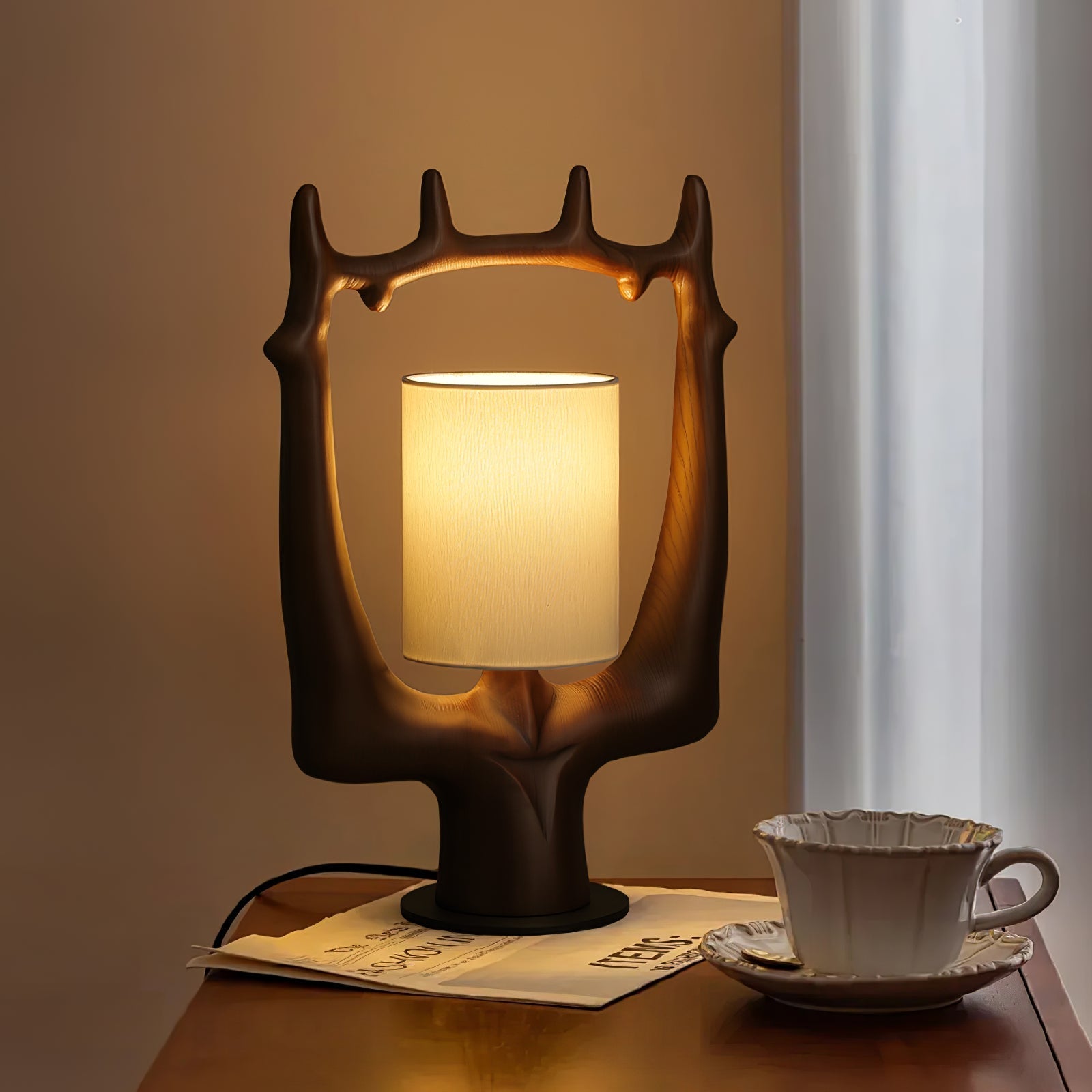 Anismeo Table Lamp