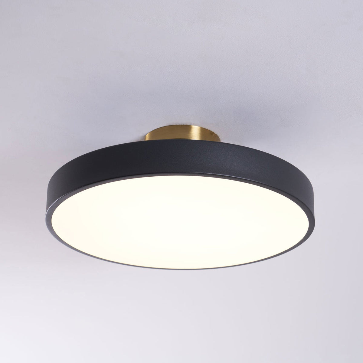 Sosoran Round Ceiling Light