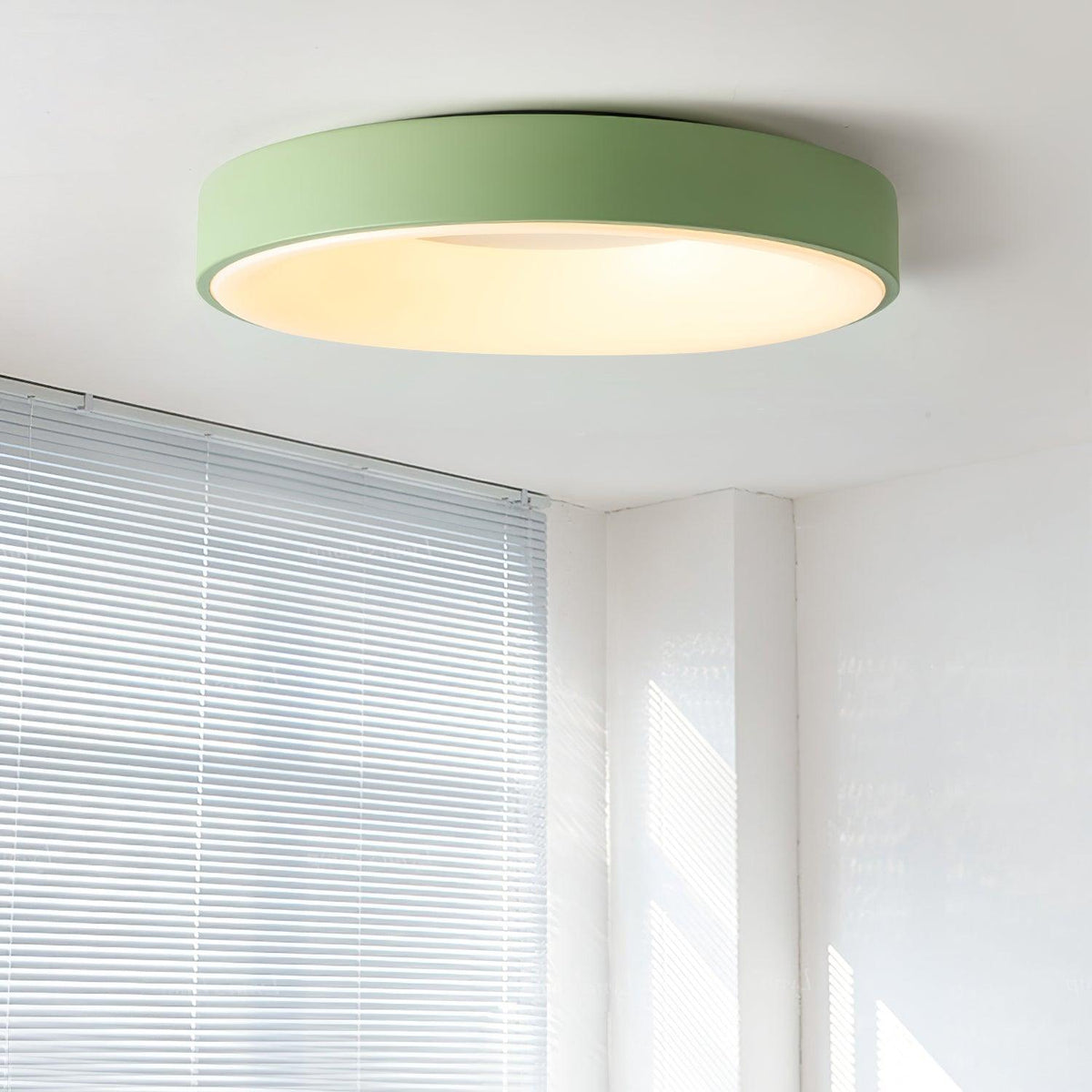 Vapilus Round Ceiling Light