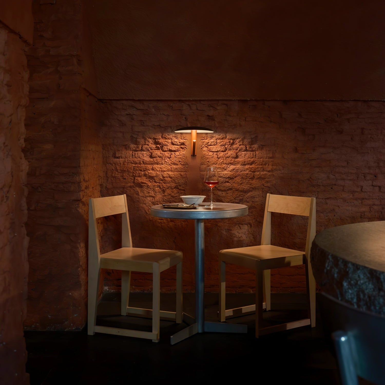 Kelzan Wall Light