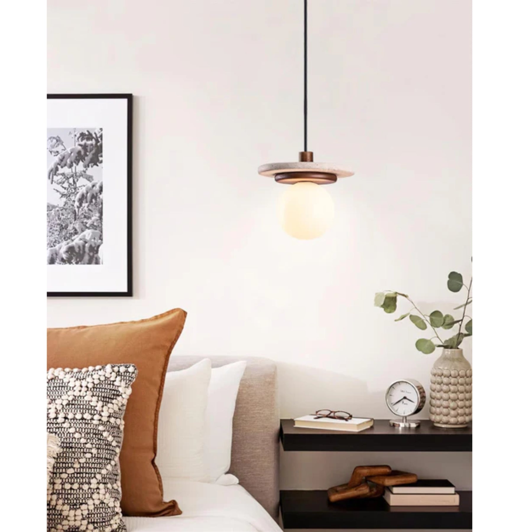 Muton Pendant Light