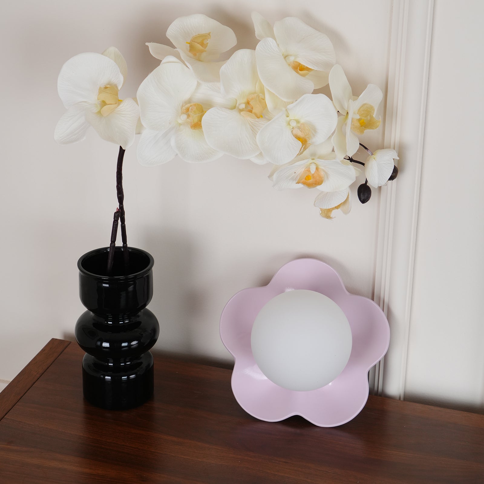 Selani Flower-Shaped Wall Light