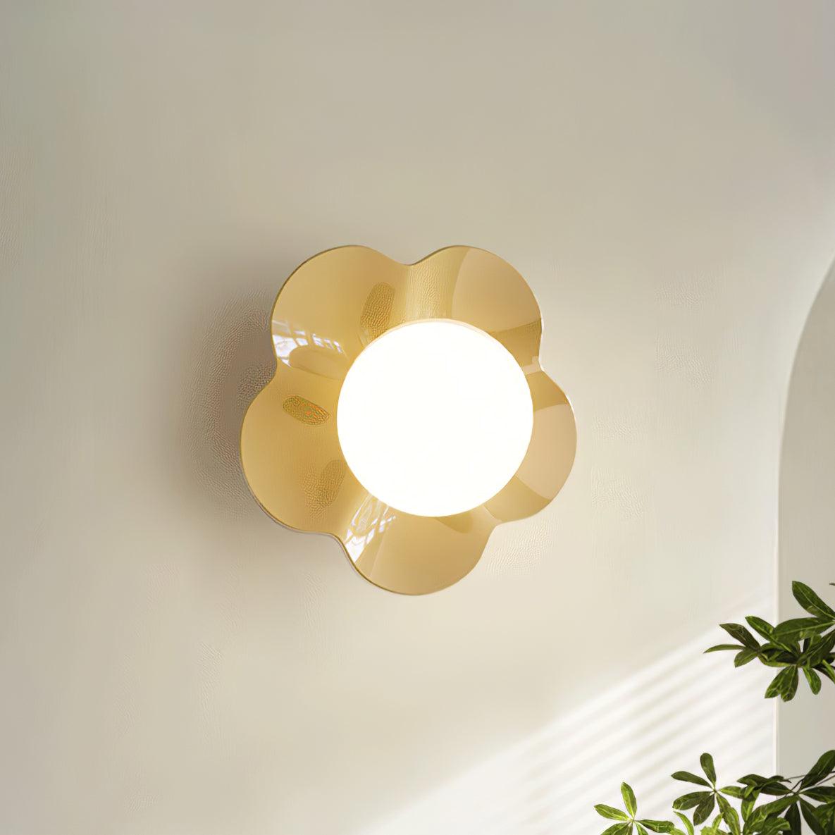 Filoyan Wall Light