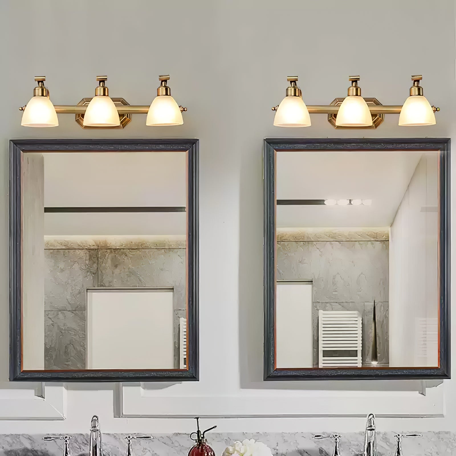 Lamena Wall Light