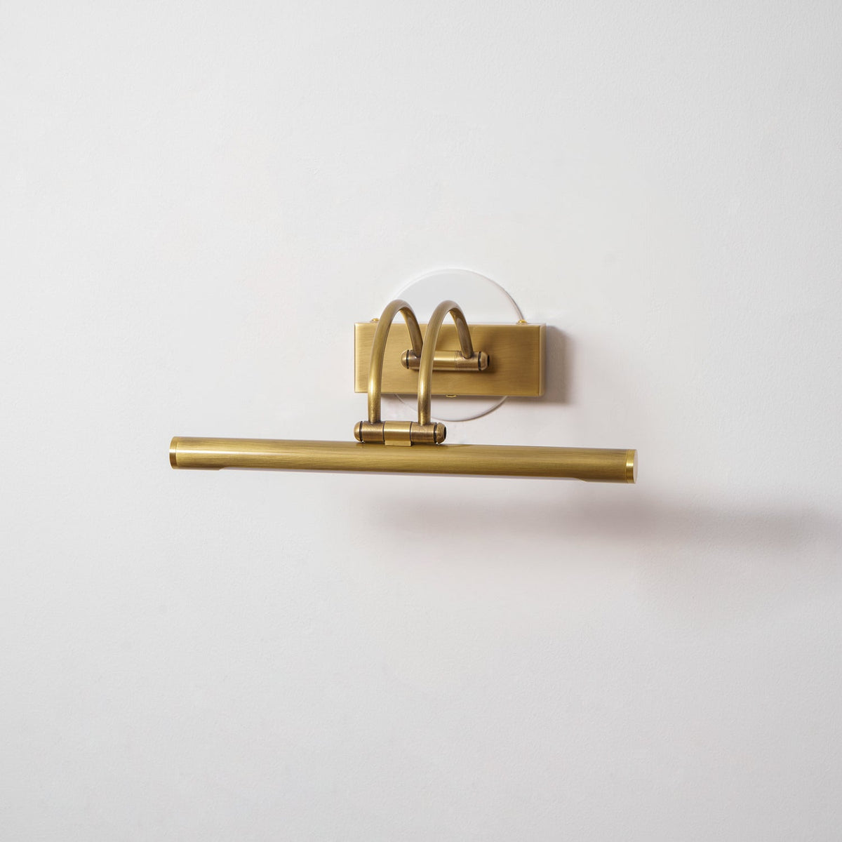 Bezuro Linear Wall Light