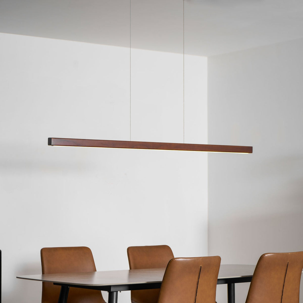 Hada Linear Pendant Light