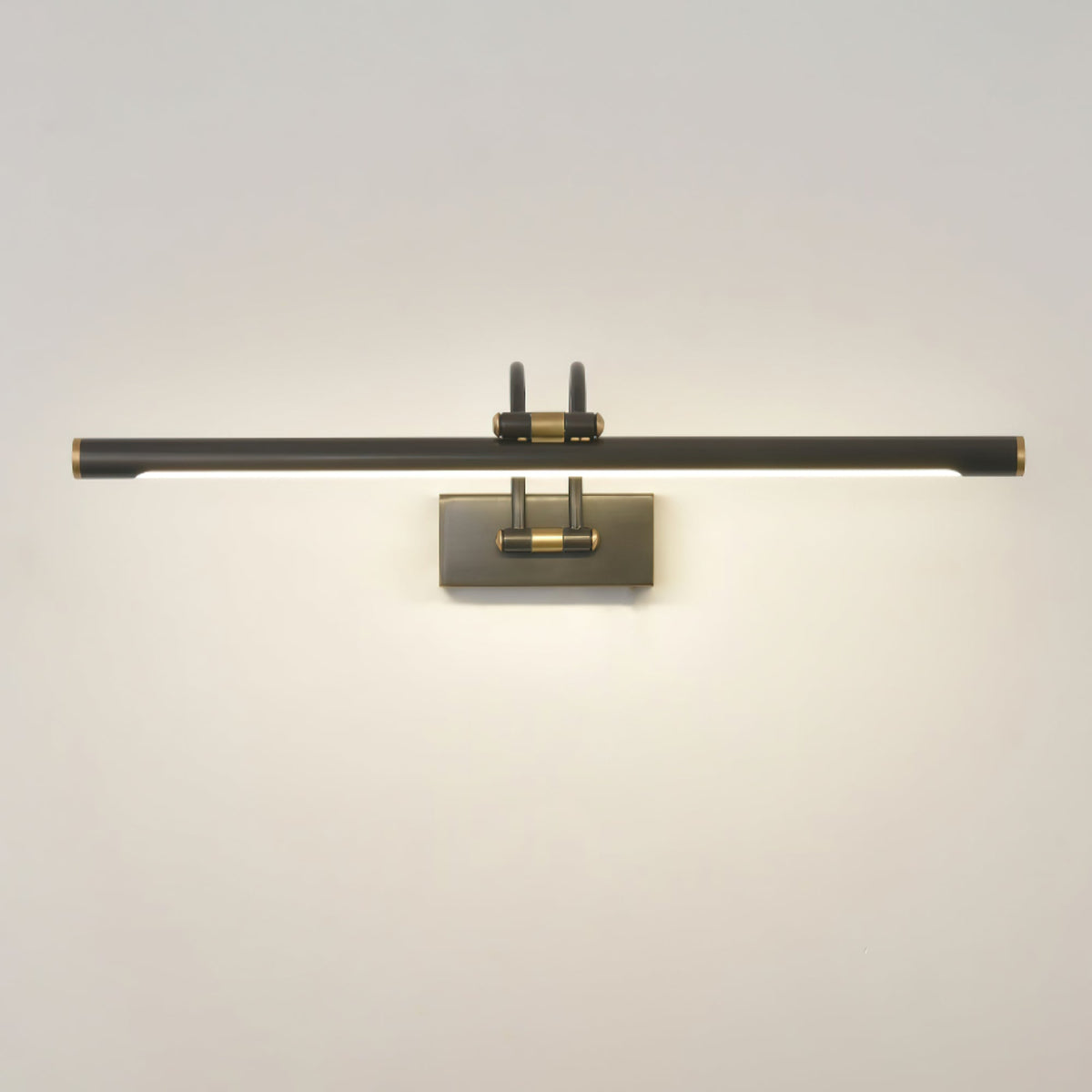 Bezuro Linear Wall Light