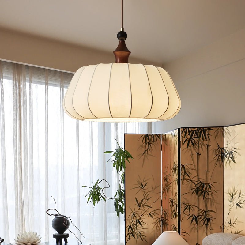 Lipea Pendant Light