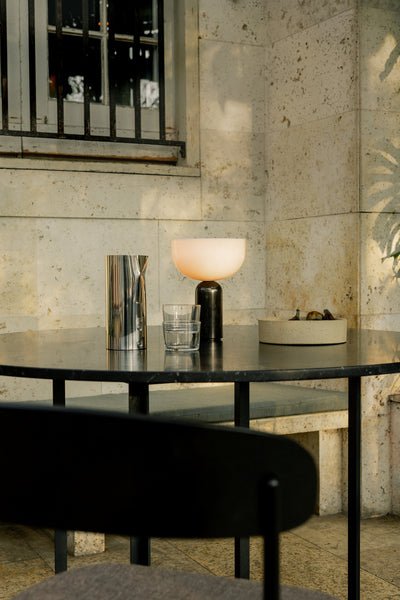Gindo Globe Table Lamp