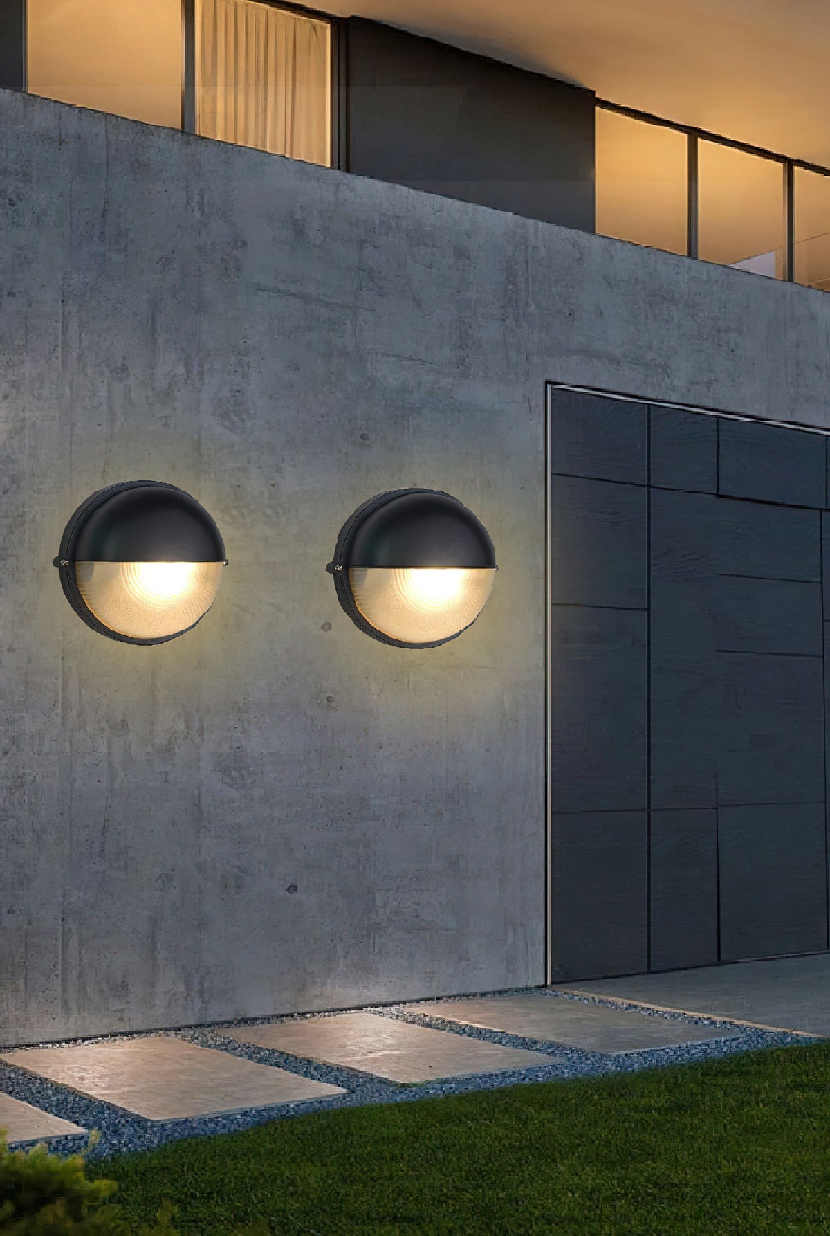 Praris Outdoor Wall Light
