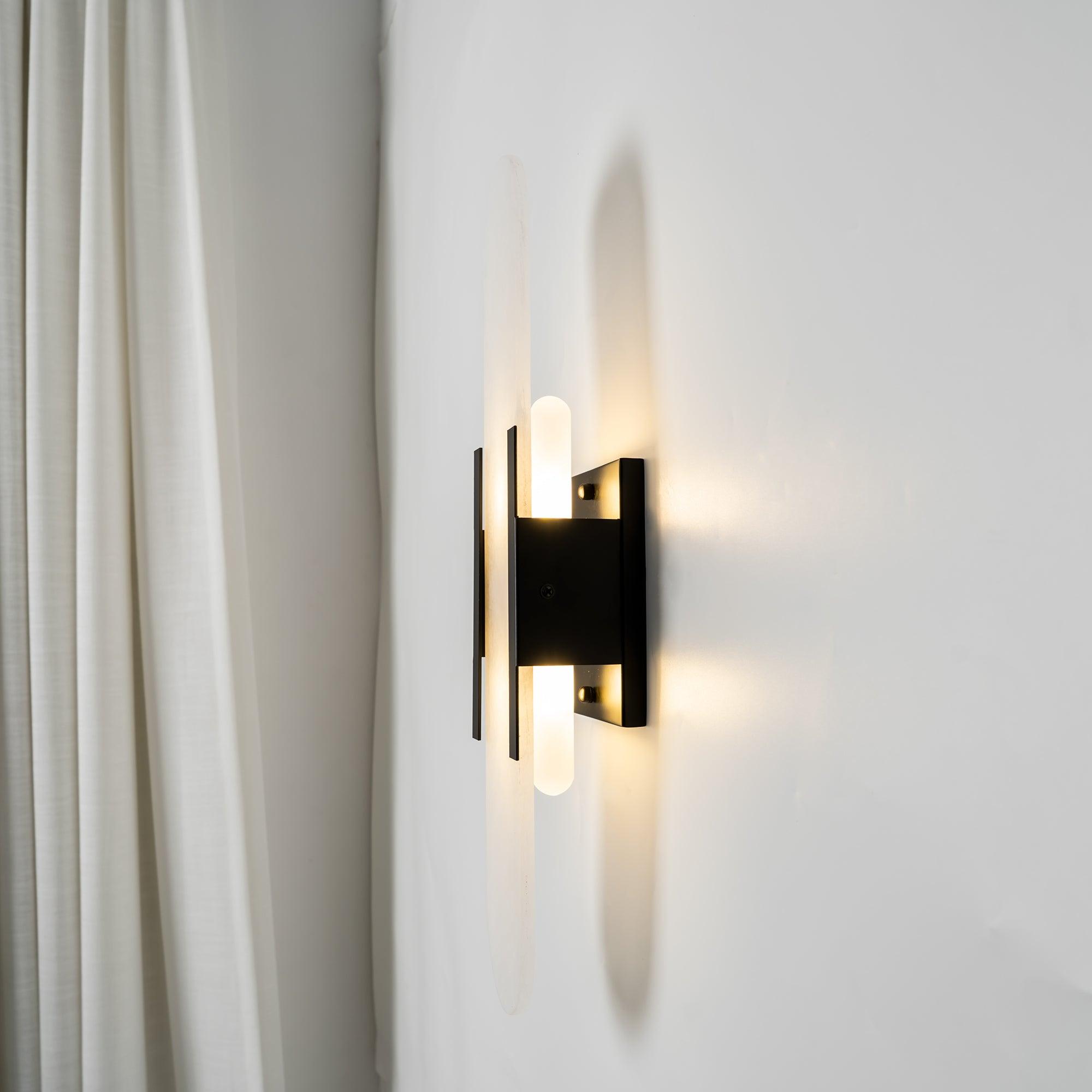 Melanze Wall Light