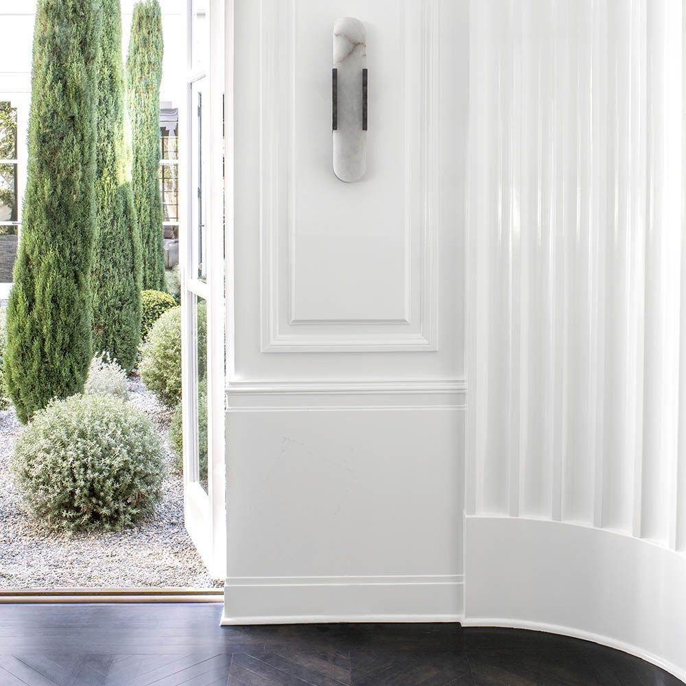 Melanze Wall Light
