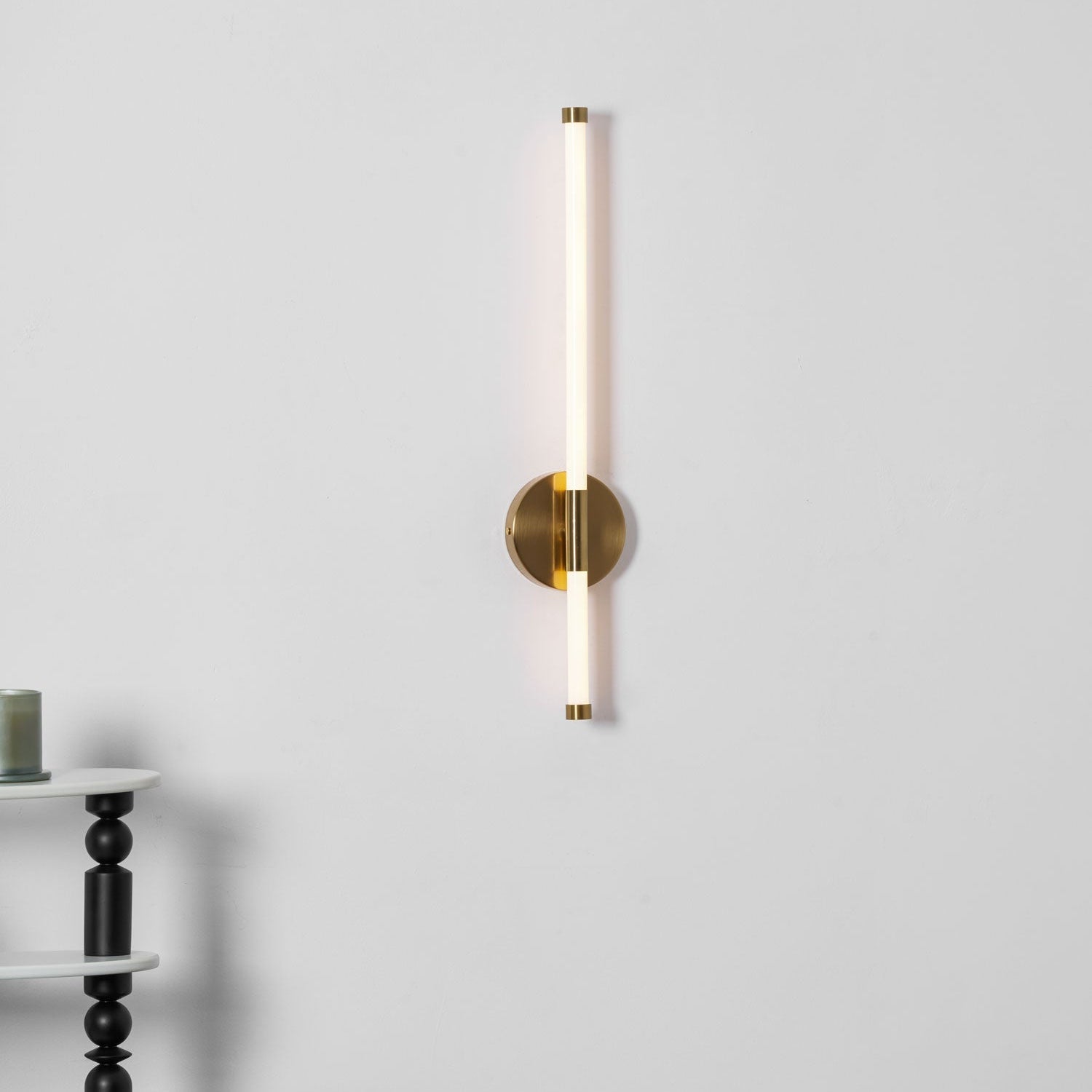 Moneve Wall Light