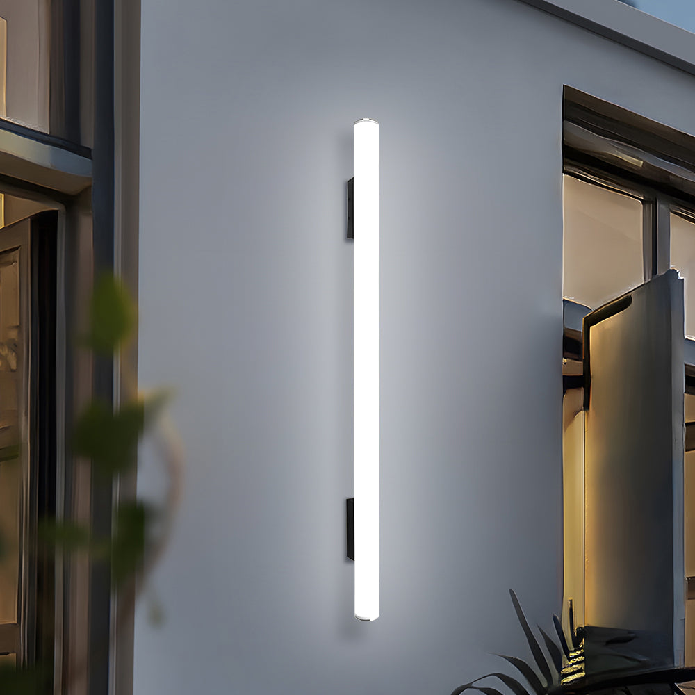 Olyo LED Outdoor Wall Light