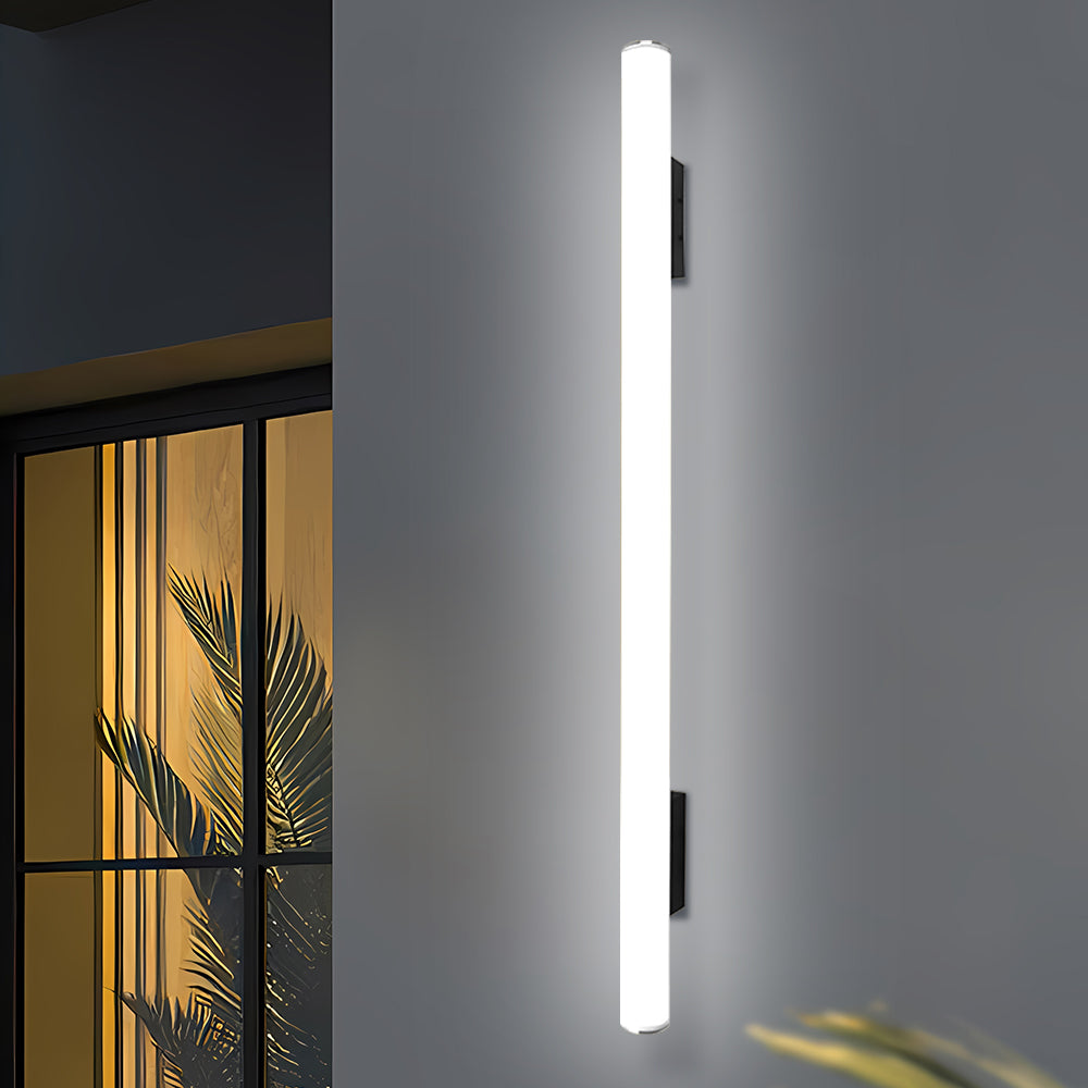 Olyo LED Outdoor Wall Light